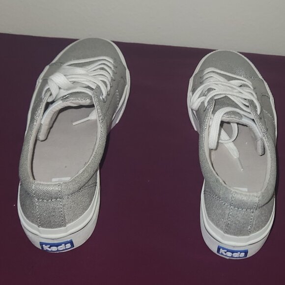 Keds Jump Kick Gray  Women Size 7.5 Pre Owned  Excellent  Condition - Picture 6 of 8